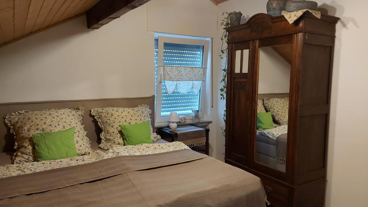Ferienwohnung Trina Bendorf Bagian luar foto
